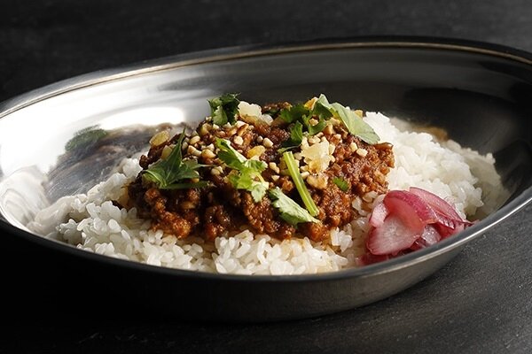 パクチーとポークのキーマカレー